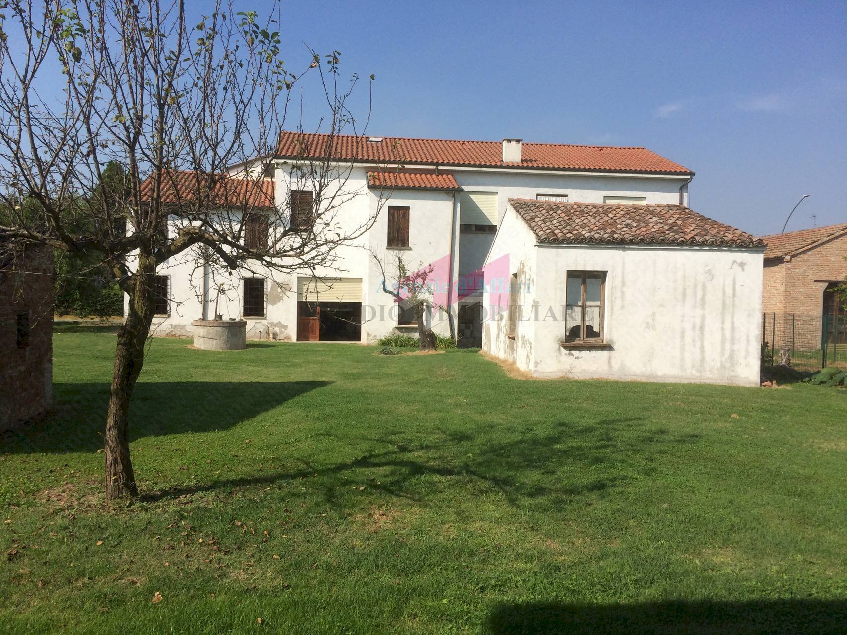 Foto 2 - Magazzino via Giovecca, Bergantino - foto 2