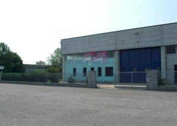 Foto 7 - Capannone via  Fermi Z.A., Quingentole - foto 7