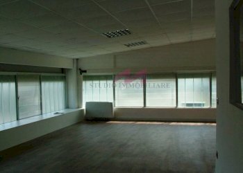 Foto 16 - Capannone via  Fermi Z.A., Quingentole - foto 16