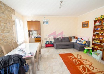 Foto 3 - Casa indipendente via Fiorini
 
1, Melara - foto 3