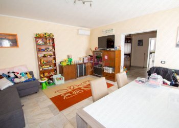 Foto 4 - Casa indipendente via Fiorini
 
1, Melara - foto 4