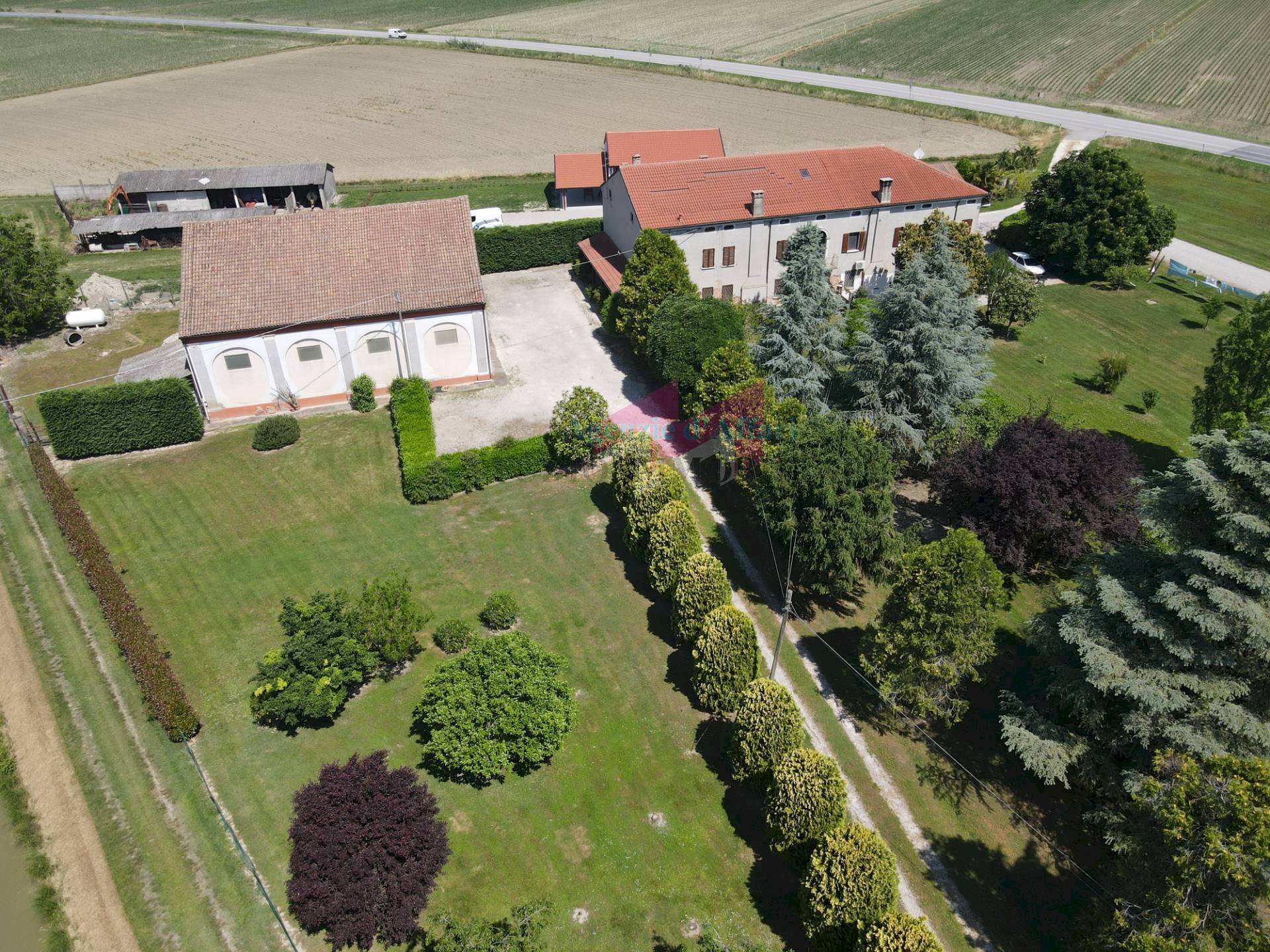 Foto 1 - Casa semi indipendente via Bugno
 
1752, Bergantino - foto 1