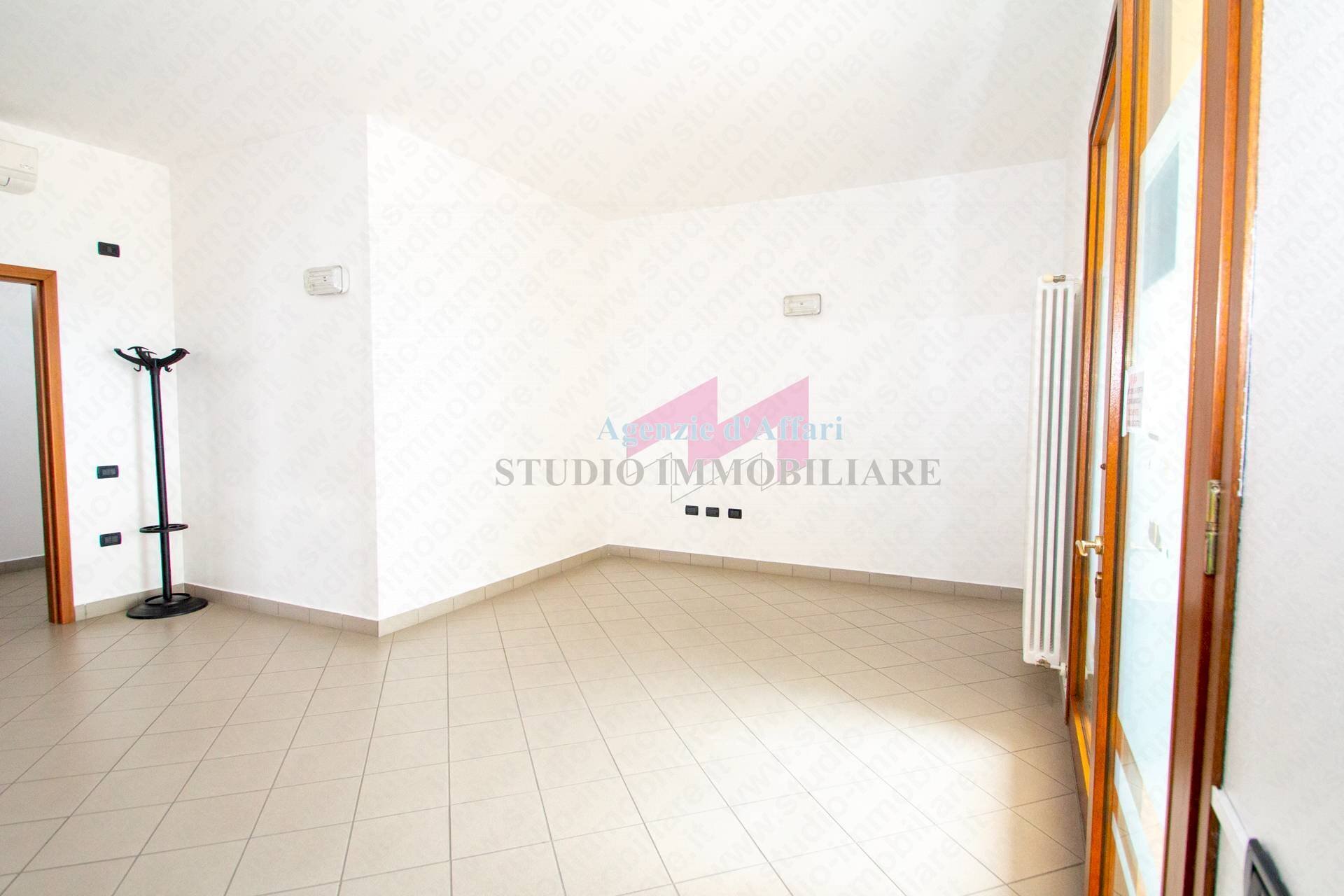 Foto 1 - Ufficio Via Mazzini
 
96, Bergantino - foto 1