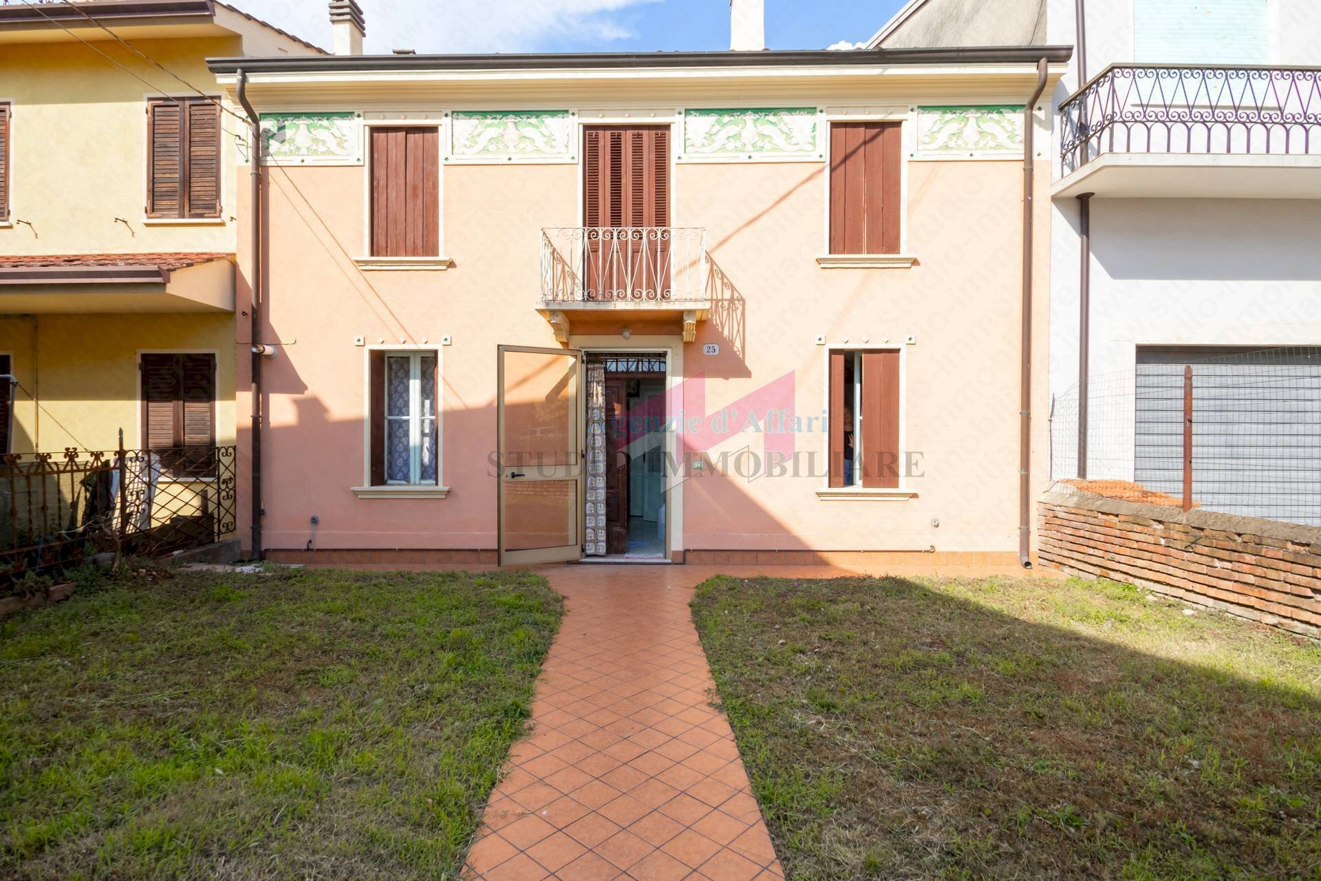 Foto 1 - Semi-detached house Via Marconi
 
407, Ceneselli - photo 1