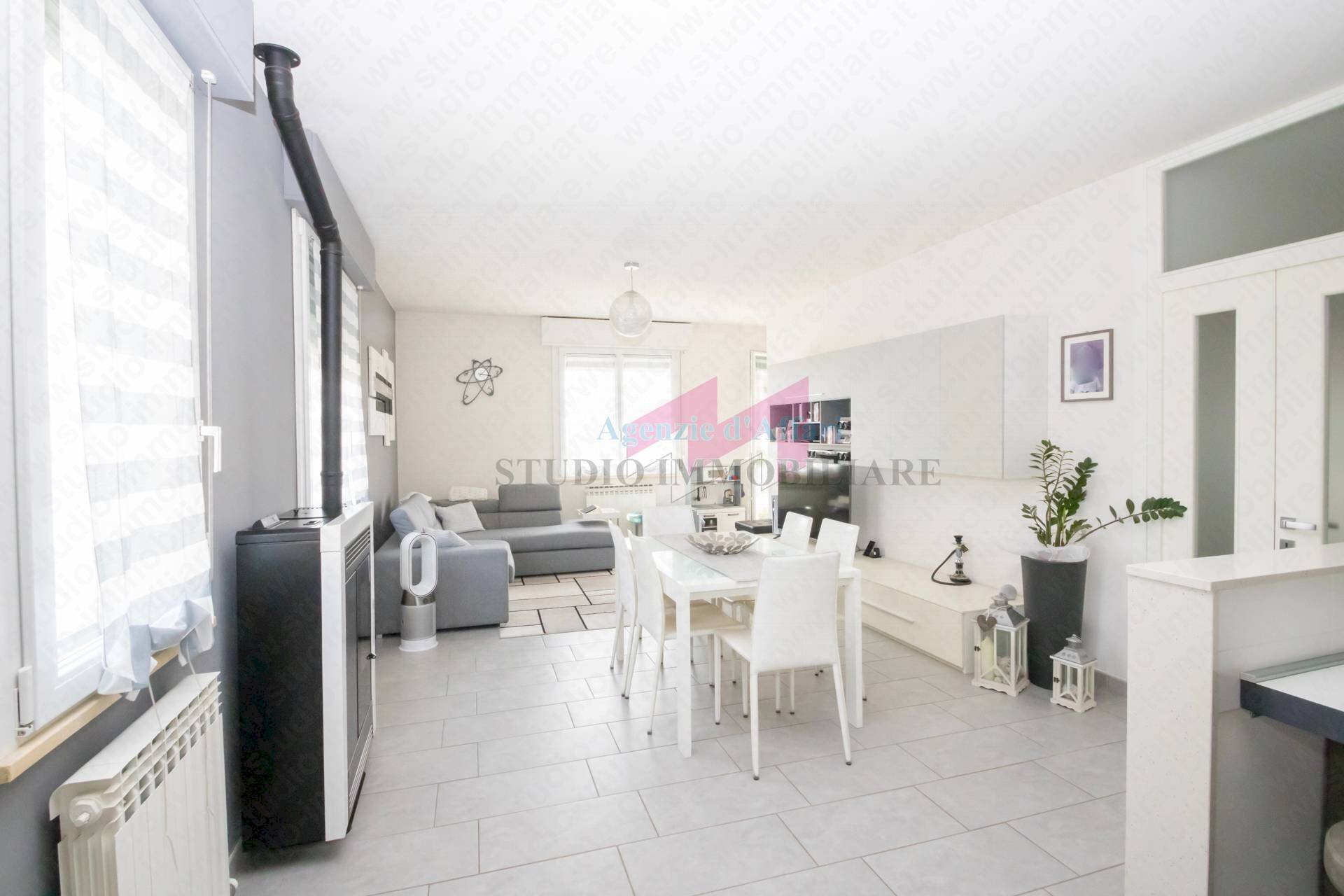 Foto 1 - Quadrilocale via Roma
 
68, Bergantino - foto 1