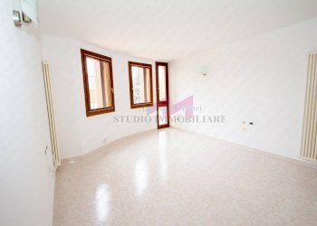 Foto 2 - Bilocale Via Mazzini
 
96, Bergantino - foto 2