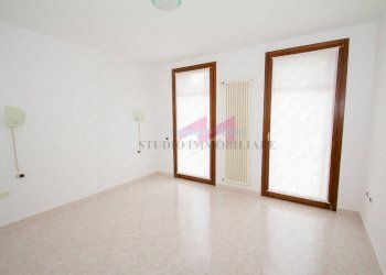 Foto 5 - Bilocale Via Mazzini
 
96, Bergantino - foto 5