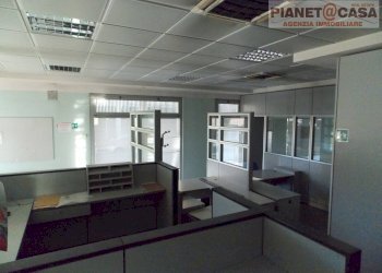 Foto 4 - Commercial Premises Spinetoli - photo 4