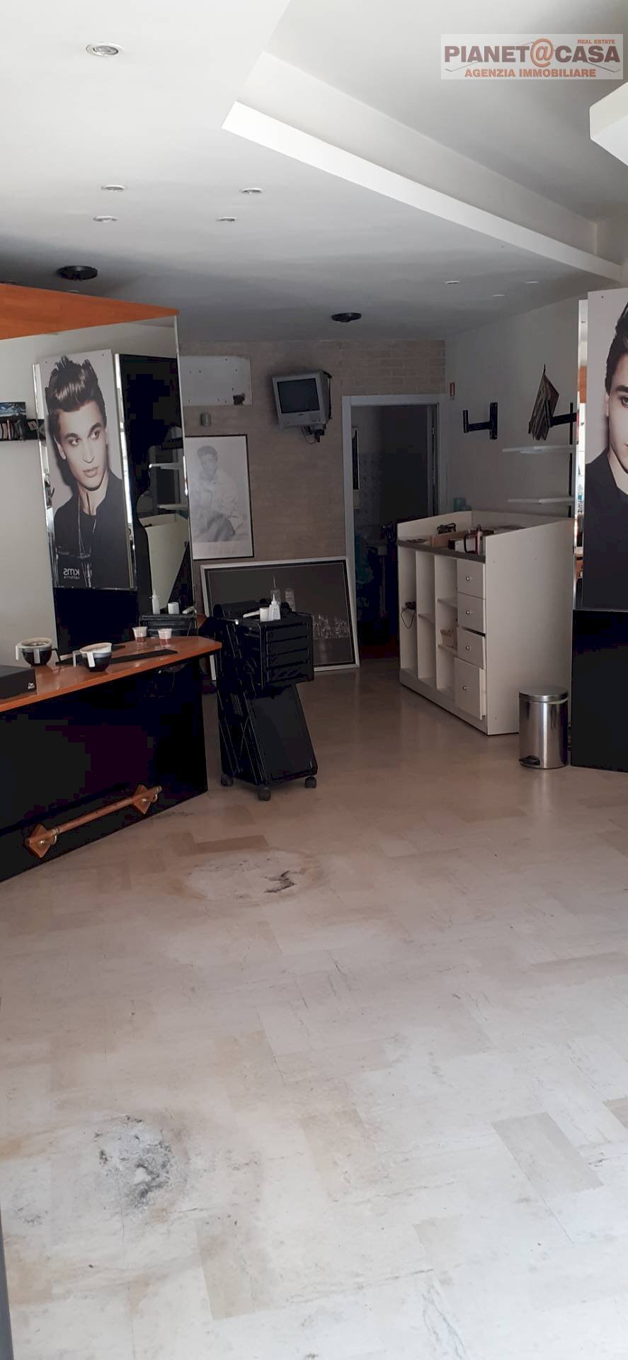 Foto 1 - Commercial Premises Martinsicuro, Martinsicuro - photo 1