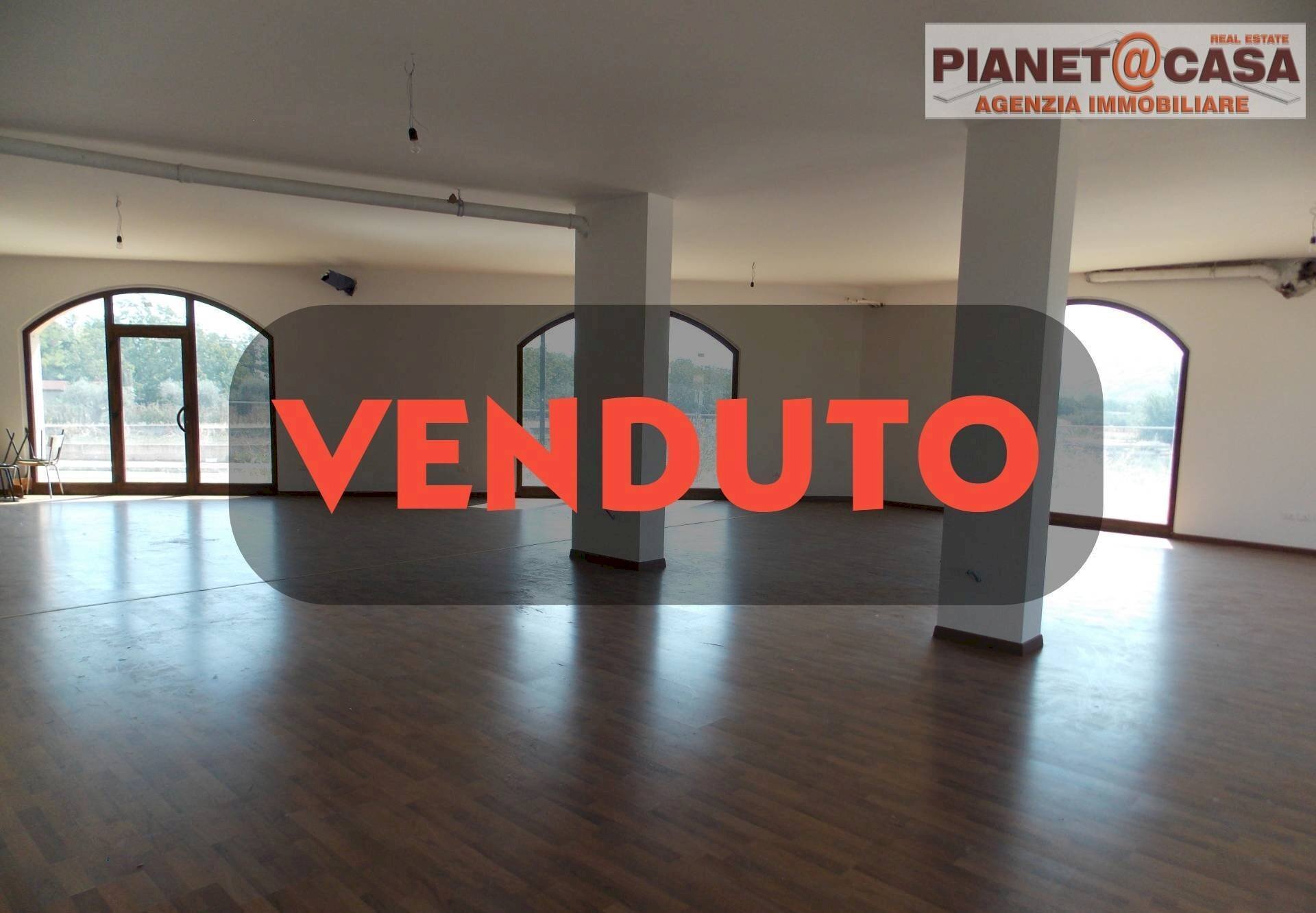 Foto 1 - Locale Commerciale Via Giorgio Le Pira, Monsampolo del Tronto - foto 1