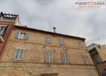 Foto 1 - Quadrilocale Piazza xx Settembre, Offida - foto 1