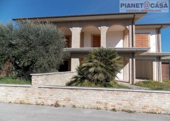 Foto 3 - Villa Via San Silvestro, Colli del Tronto - foto 3