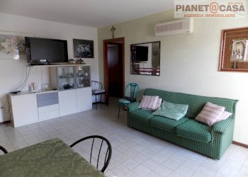 Foto 2 - Trilocale Via Ugo Foscolo, Martinsicuro - foto 2