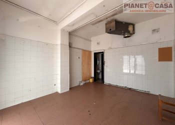 Foto 6 - Commercial Premises via alcide de gasperi, Spinetoli - photo 6