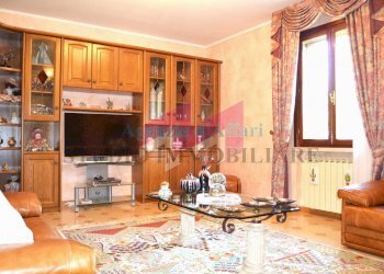 Foto 1 - Villa Via sant'Anna
 
1, Castelmassa - foto 1