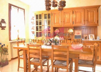 Foto 2 - Villa Via sant'Anna
 
1, Castelmassa - foto 2