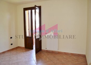 Foto 5 - Trilocale Via C. Dalla Chiesa
 
1, Castelmassa - foto 5