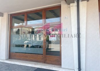 Foto 2 - Negozio Via Da Vinci, Castelmassa - foto 2