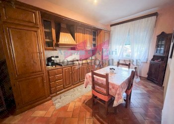 Foto 1 - Casa semi indipendente piazza guglielmo marconi
 
155, Ceneselli - foto 1