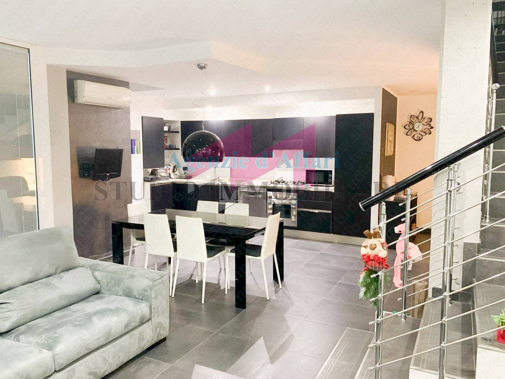 Foto 1 - Villa a Schiera Via Nino Bixio, Sermide e Felonica - foto 1