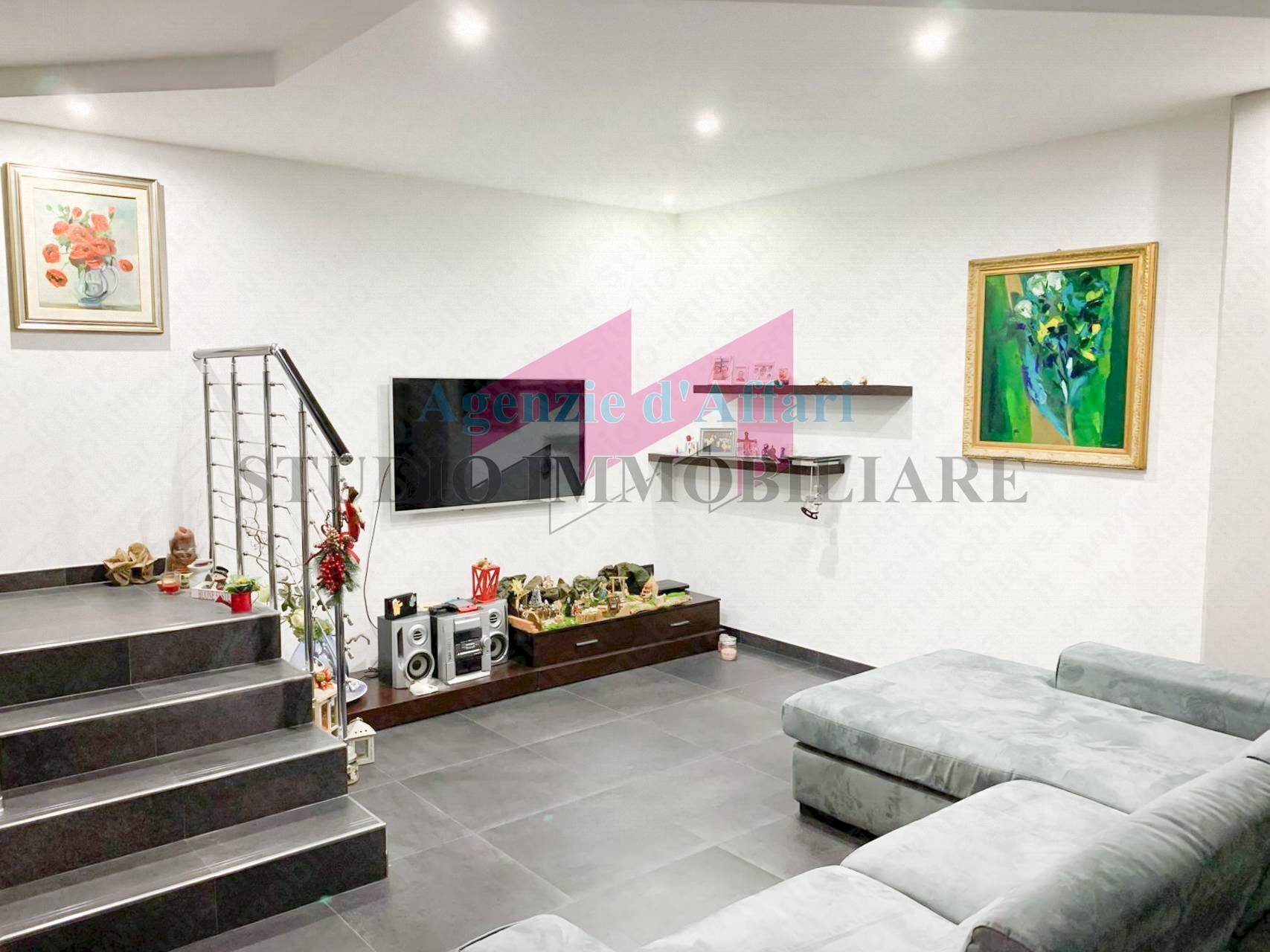 Foto 2 - Villa a Schiera Via Nino Bixio, Sermide e Felonica - foto 2