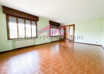 Foto 4 - Villa Via Castello
 
21, Castelnovo Bariano - foto 4