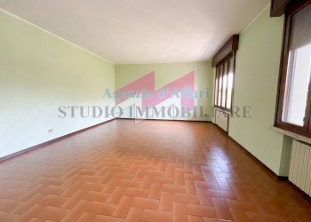 Foto 5 - Villa Via Castello
 
21, Castelnovo Bariano - foto 5