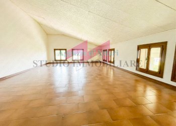 Foto 13 - Villa Via Castello
 
21, Castelnovo Bariano - foto 13