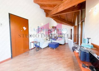 Foto 2 - Trilocale Via Italo Calvino
 
11, Ostiglia - foto 2