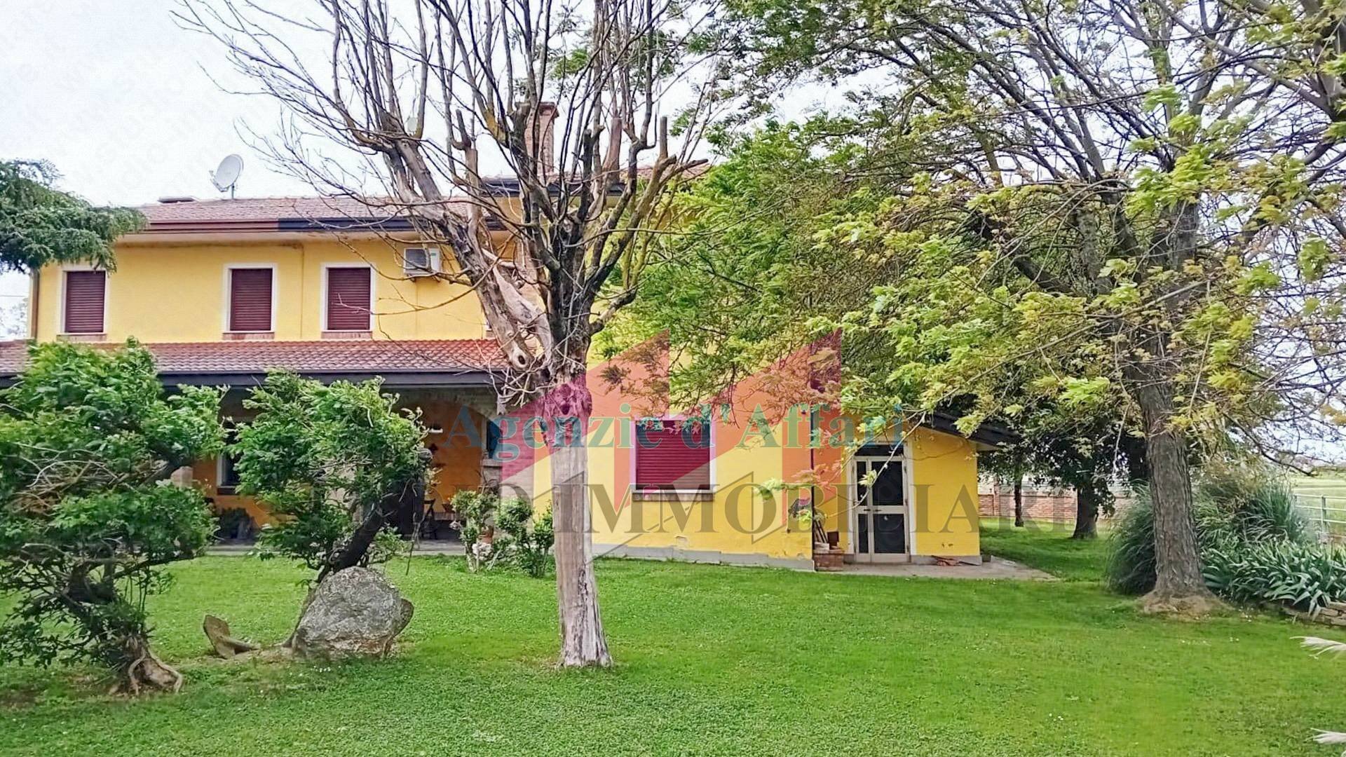 Foto 1 - Casa indipendente Via Parri Ferruccio
 
18, Porto Tolle - foto 1