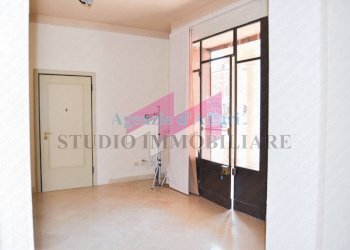 Foto 5 - Locale Commerciale Piazza Libertà
 
43, Castelmassa - foto 5