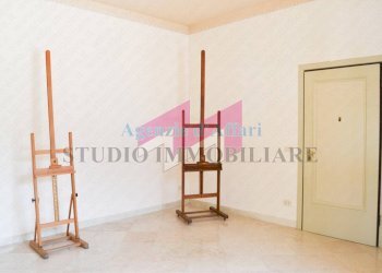 Foto 7 - Locale Commerciale Piazza Libertà
 
43, Castelmassa - foto 7