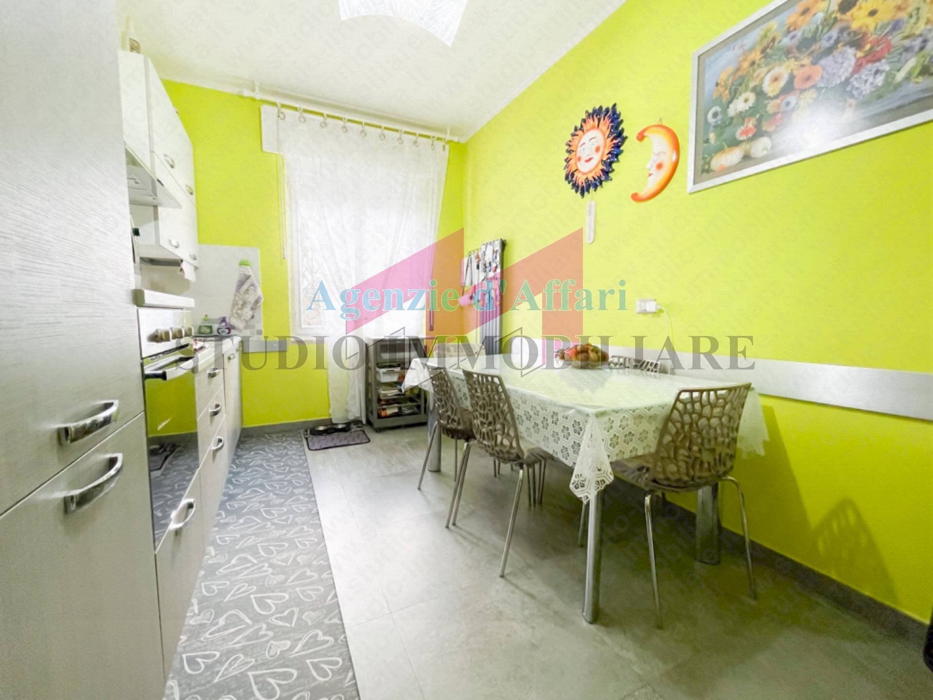 Foto 2 - Appartamento Piazza Repubblica
 
42, Castelmassa - foto 2