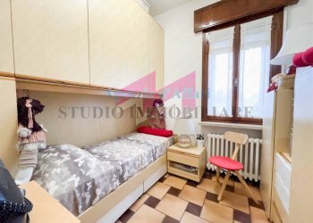 Foto 6 - Quadrilocale Piazza Municipale
 
708, Castelnovo Bariano - foto 6