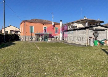 Foto 14 - Independent house via leonardo da vinci
 
40, Castelmassa - photo 14