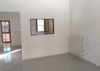 Foto 3 - Locale Commerciale Via Silvio Pellico, San Benedetto del Tronto - foto 3