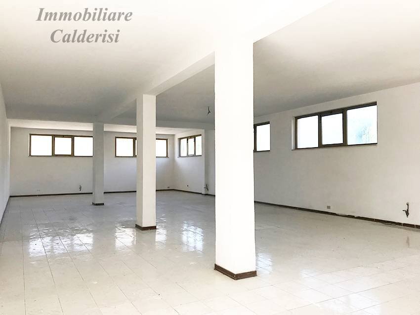 Foto 2 - Warehouse Via E. Mattei, Monsampolo del Tronto - photo 2