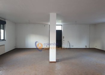 Foto 14 - Laboratorio Via Gerbone
 
22, Busto Arsizio - foto 13