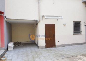 Foto 8 - Negozio corso Europa
 
6, Busto Arsizio - foto 7