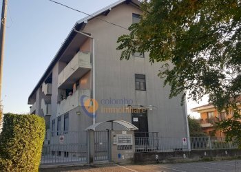 Foto 3 - Laboratorio via del Gerbone
 
22, Busto Arsizio - foto 2
