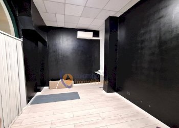 Foto 12 - Negozio via G. Mazzini
 
14, Busto Arsizio - foto 11