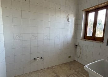 Foto 9 - Quadrilocale via alcide de gasperi
 
169, Canosa di Puglia - foto 9