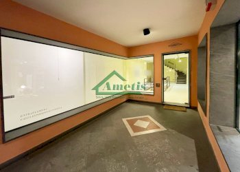 Foto 1 - Locale Commerciale Oneglia Centro, Imperia - foto 1