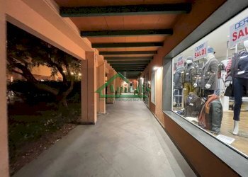 Foto 20 - Locale Commerciale Oneglia Centro, Imperia - foto 17