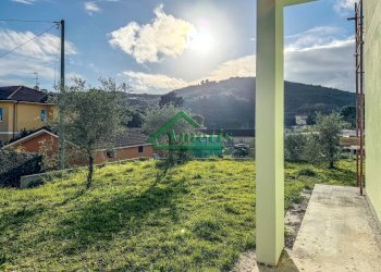 Foto 3 - Quadrilocale Via Caramagna
 
170, Imperia - foto 3