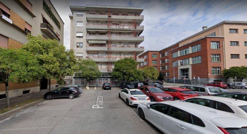 Foto 2 - Warehouse PIAZZA PLEBISCITO
 
2, Busto Arsizio - photo 2