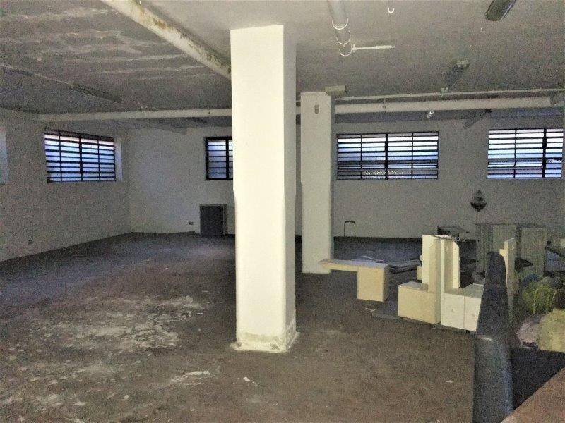 Foto 3 - Warehouse PIAZZA PLEBISCITO
 
2, Busto Arsizio - photo 3