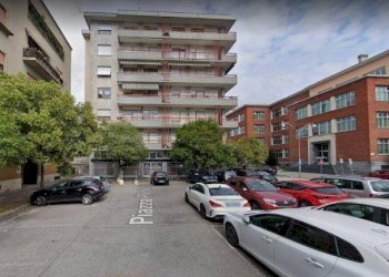 Foto 2 - Magazzino PIAZZA PLEBISCITO
 
2, Busto Arsizio - foto 2