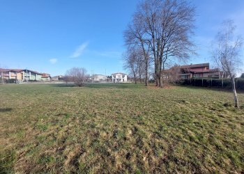 Foto 3 - Terreno edificabile via noce
2, Gattico-Veruno - foto 3