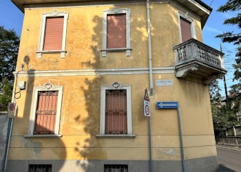 Foto 12 - Villa Via Augusto Righi
 
2, Legnano - foto 12